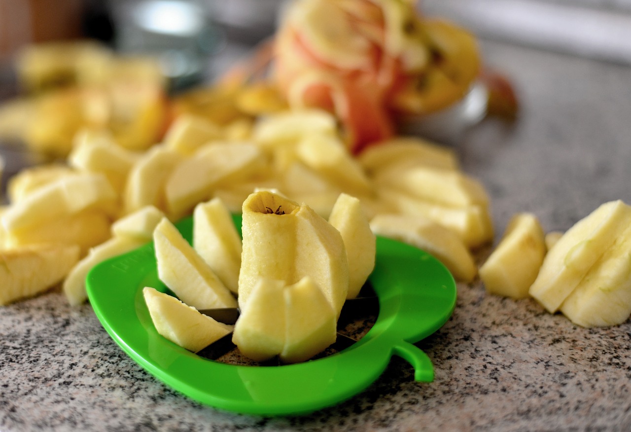Zdrowe ciasto owsiane z jabłkami: możesz delektować się tym fantastycznym smakołykiem bez żadnych wyrzutów sumienia!