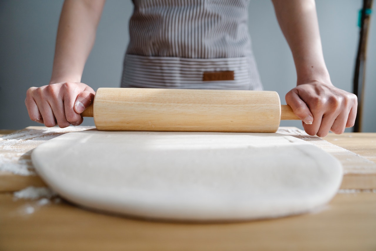 Niepowtarzalny strudel kubkowy ze śmietany: bez zakwasu, szybko przygotowany i zjedzony jeszcze szybciej!