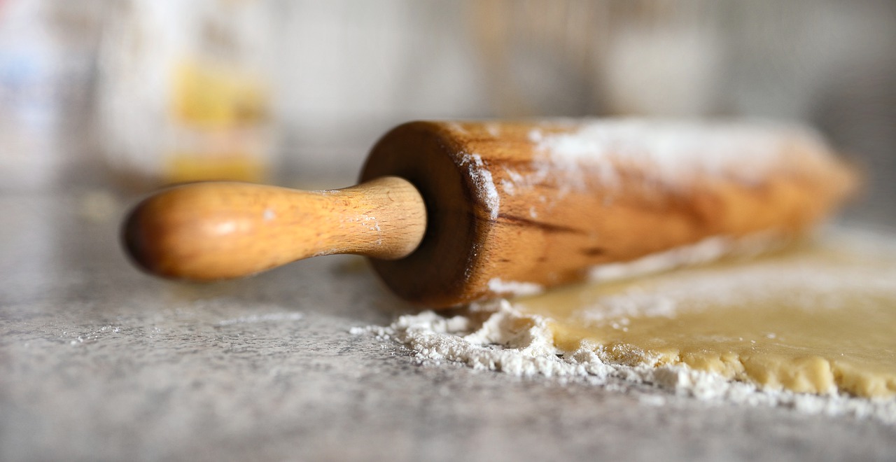 Niepowtarzalny strudel kubkowy ze śmietany: bez zakwasu, szybko przygotowany i zjedzony jeszcze szybciej!