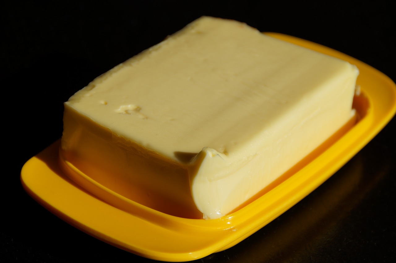 Paszteciki z serem i kwaśną śmietaną