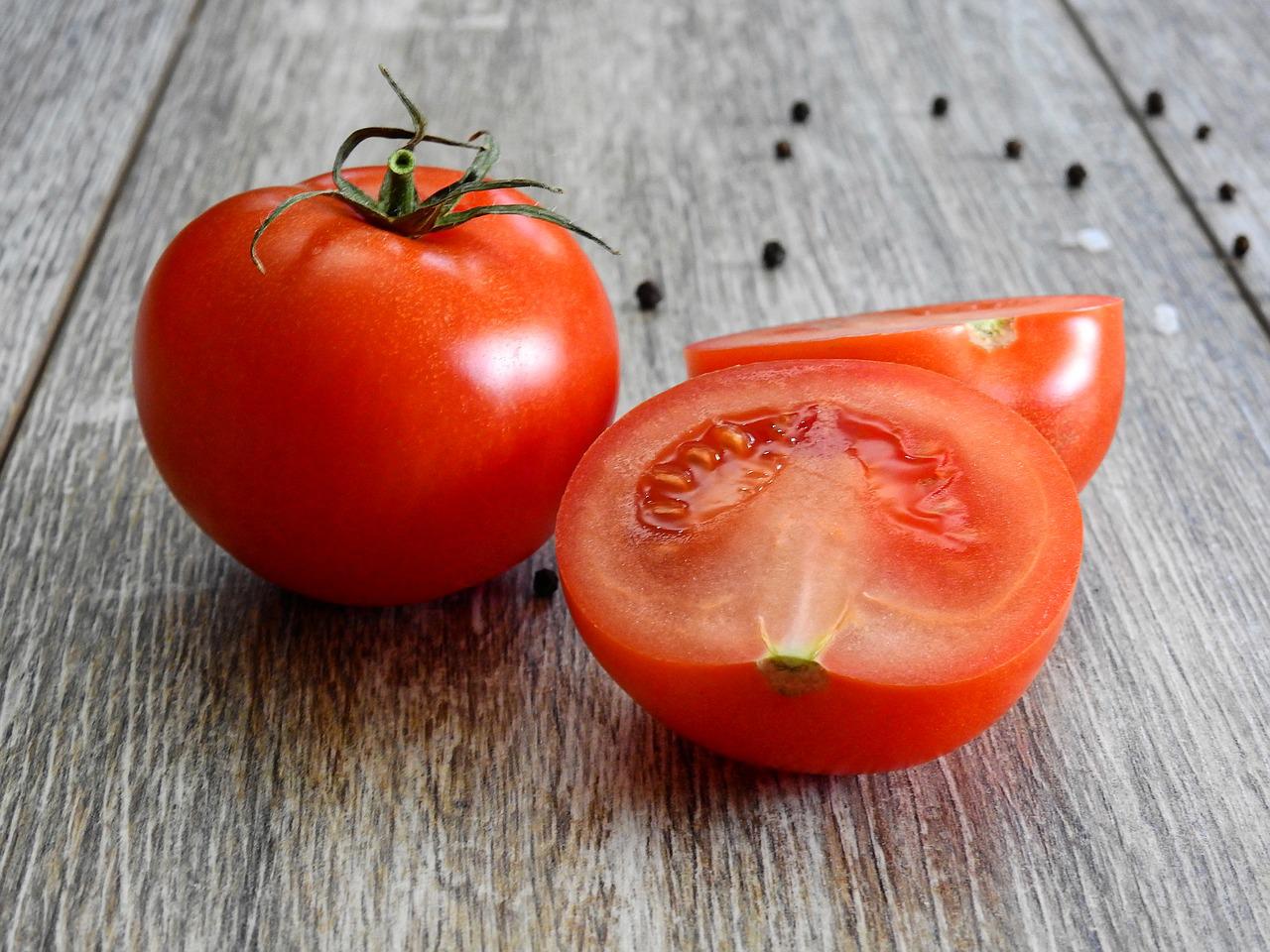 Najsmaczniejsze marynowane pomidory po koreańsku: doskonały przepis!