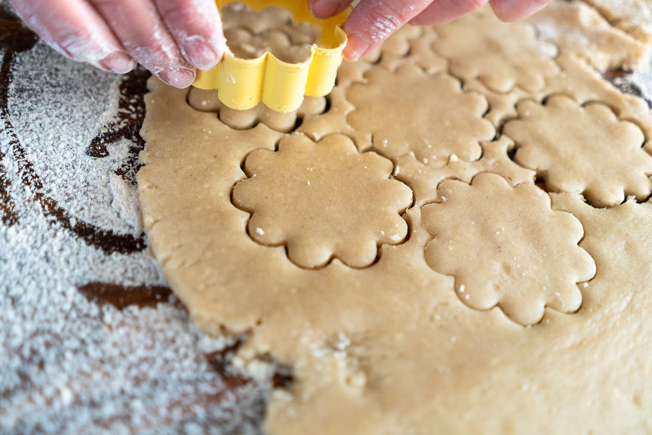 Super szybkie KREMOWE CIASTKA, lekkie jak wiatr: pieczą się w zaledwie 10 minut i są nawet puszyste!