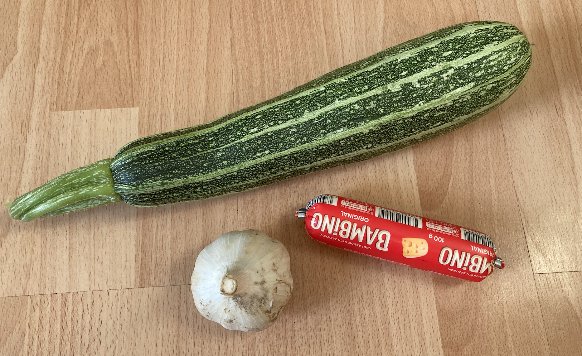 Wziąłem 1 cebulę i 1 jabłko i w 10 minut zrobiłem smarowidło LEPSZE niż masło: nie tylko smaczne, ale i zdrowe!